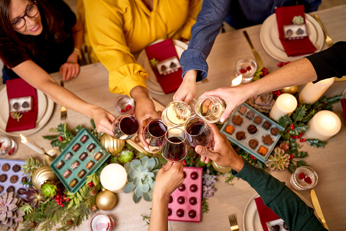 Our Favorite Entertaining Essentials for Hosting Your Next Holiday Party